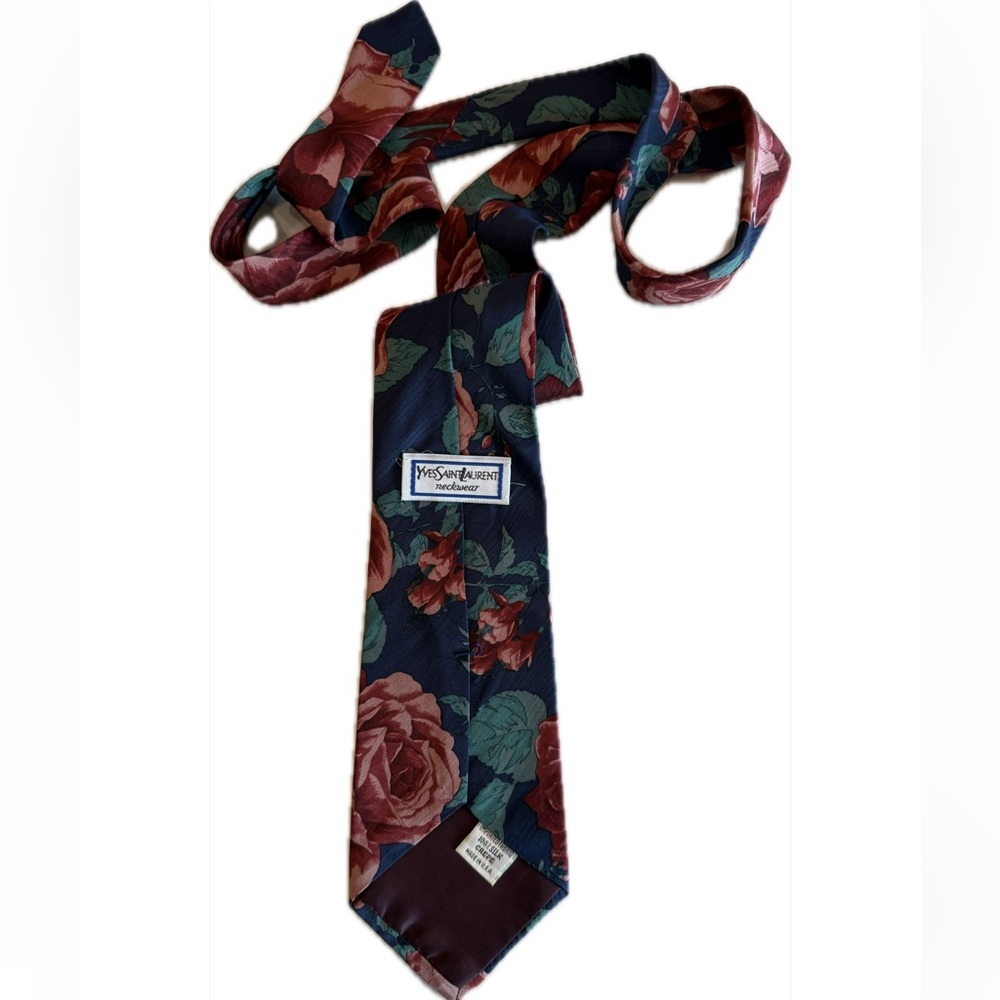 Yves Saint Laurent ~Vintage silk necktie~ beautiful floral pattern